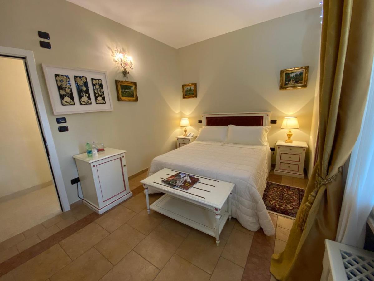 Sangiorgio Resort & Spa Cutrofiano Exteriér fotografie